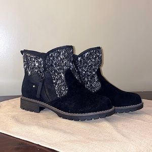 MUKLUKS Women’s Winter Ankle Boot